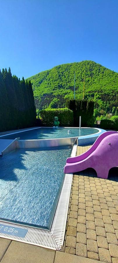 Ferienwohnung Bergspass Gaming Bagian luar foto